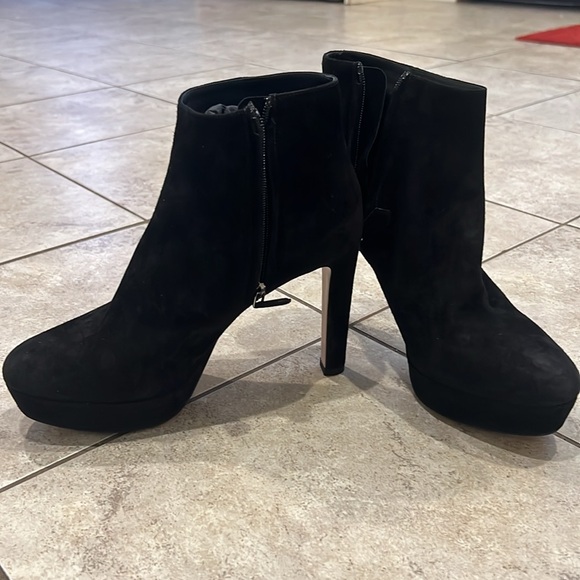Prada suede high heel boot - Picture 2 of 5